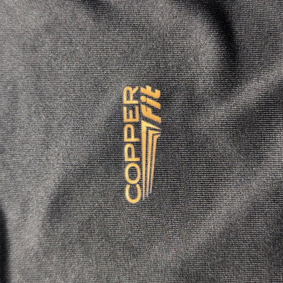 Copper Fit Men's Black Long Sleeve Shirt - Picture 2 of 5